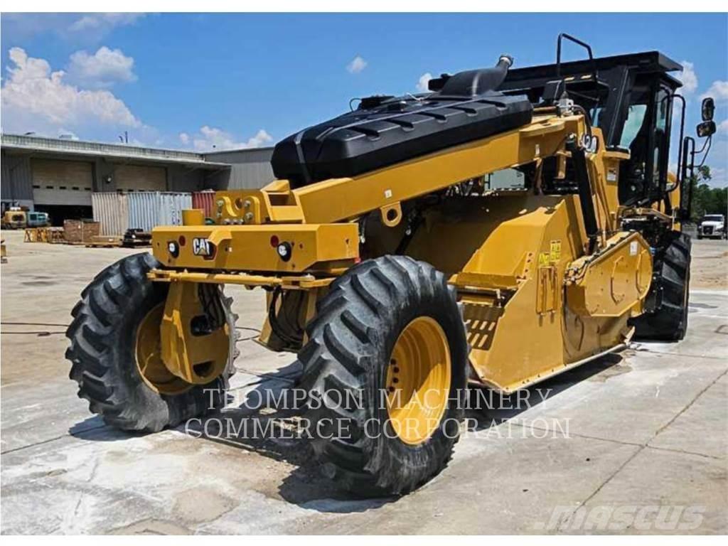 CAT RM400 Asphalt Recycling Equipment
