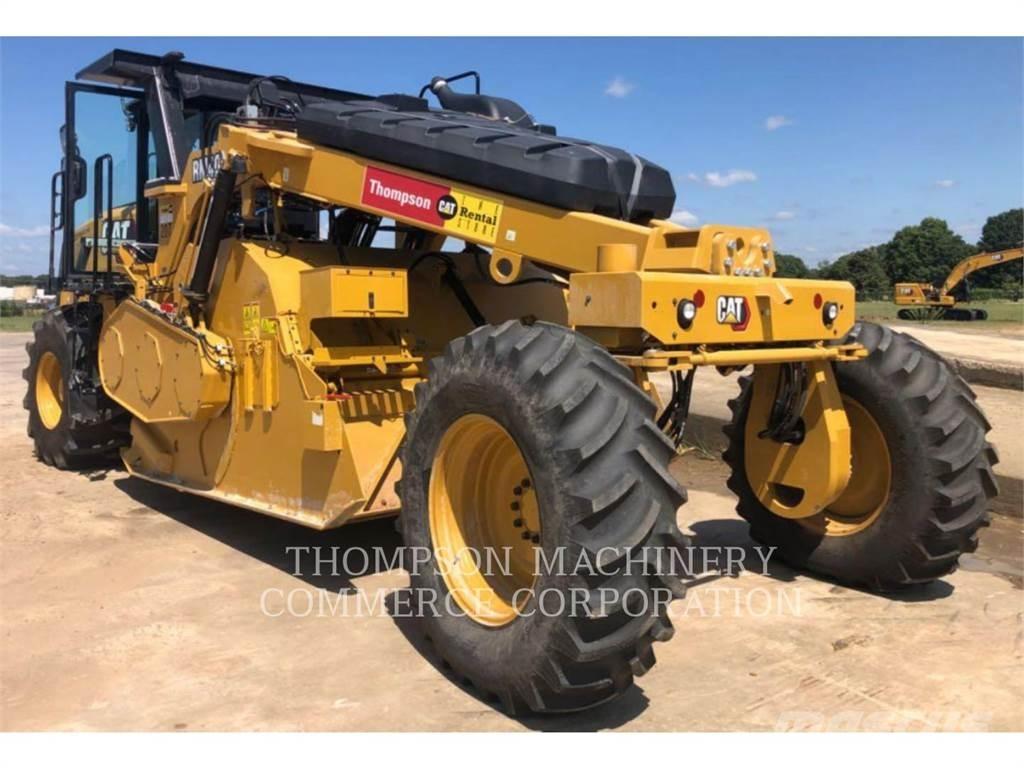 CAT RM400 Asphalt Recycling Equipment