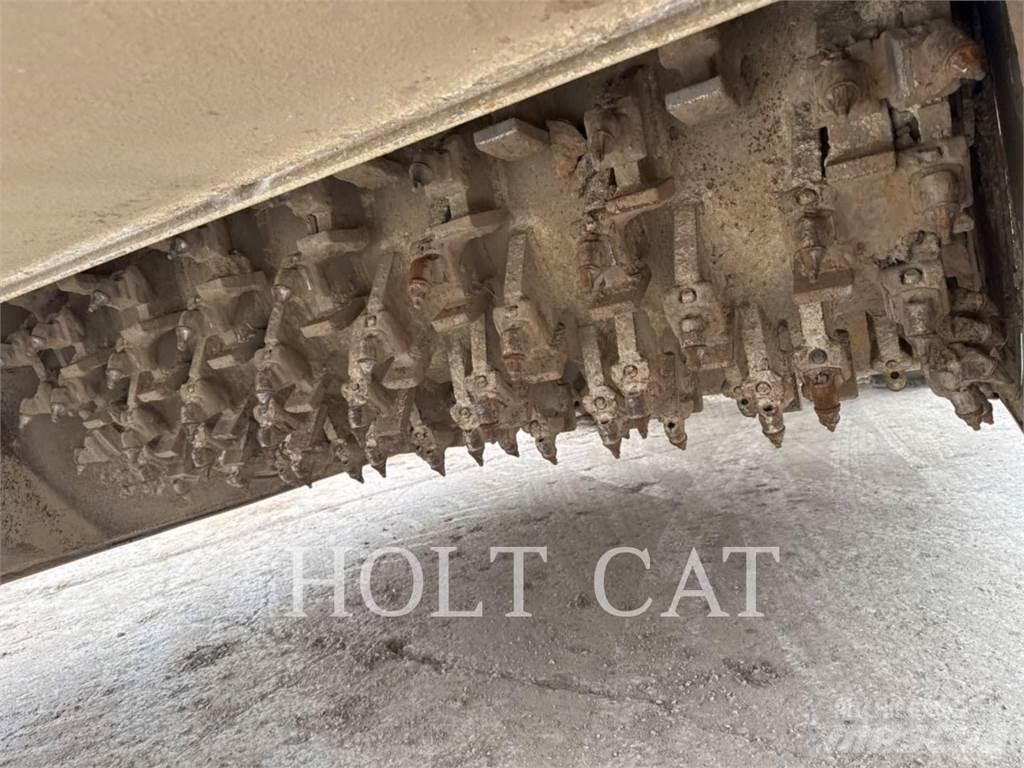 CAT RM400 CAB Asphalt Recycling Equipment