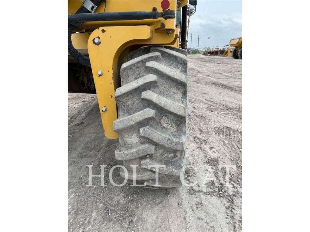 CAT RM500B CAB Asphalt Recycling Equipment