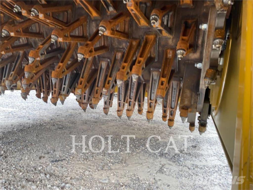 CAT RM500B CAB Asphalt Recycling Equipment