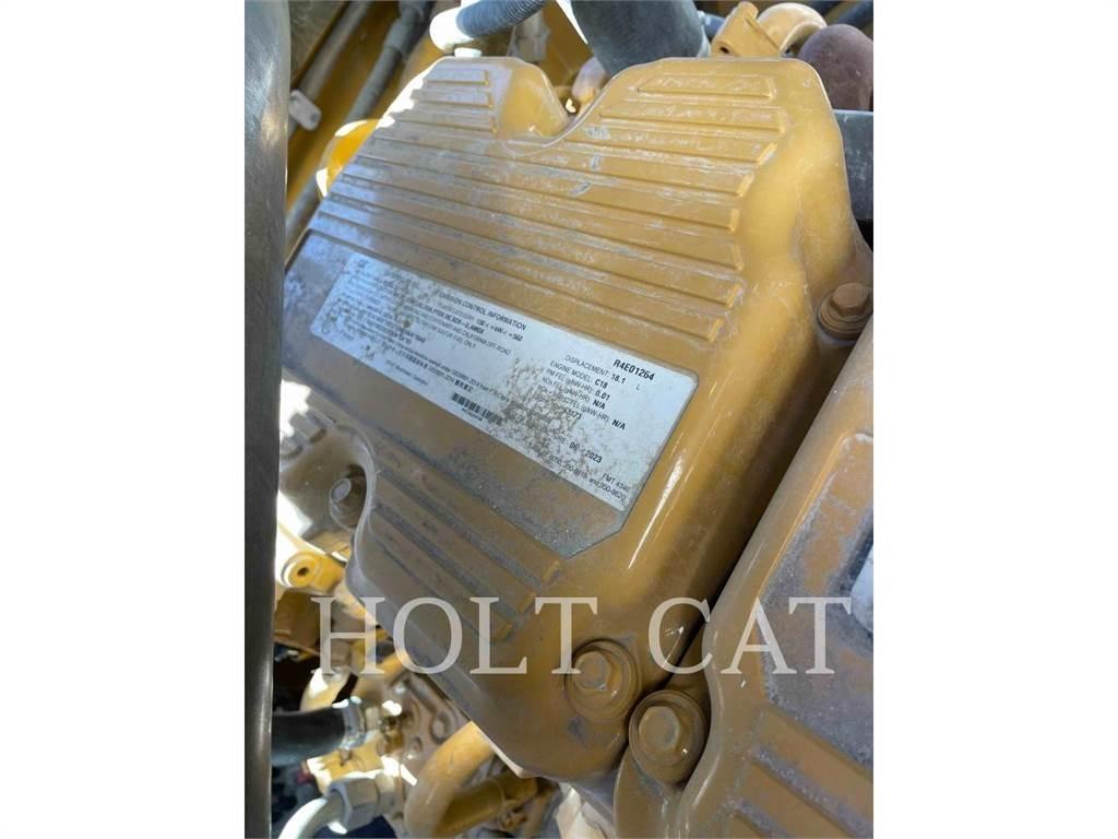 CAT RM600 Asphalt Recycling Equipment