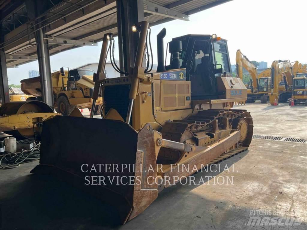 CAT SEM816D Crawler dozers