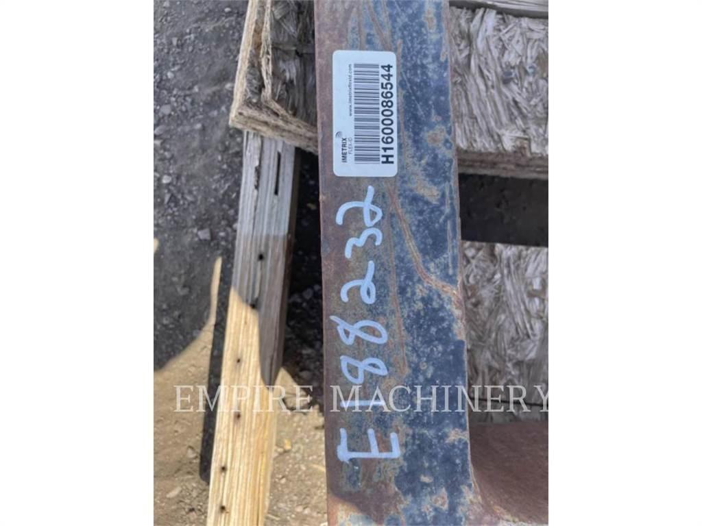 CAT TH TNS60 Forks