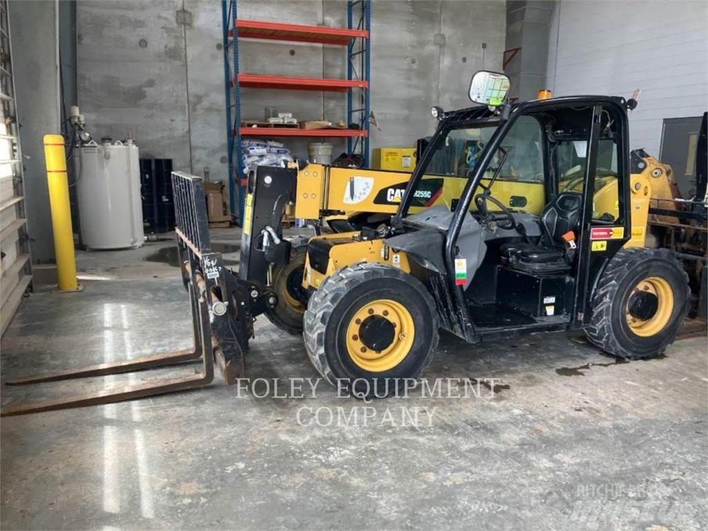 CAT TH255C Telescopic Handlers