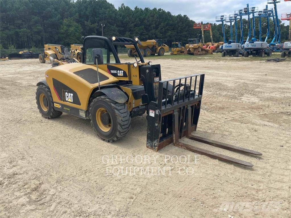 CAT TH255C Telescopic Handlers