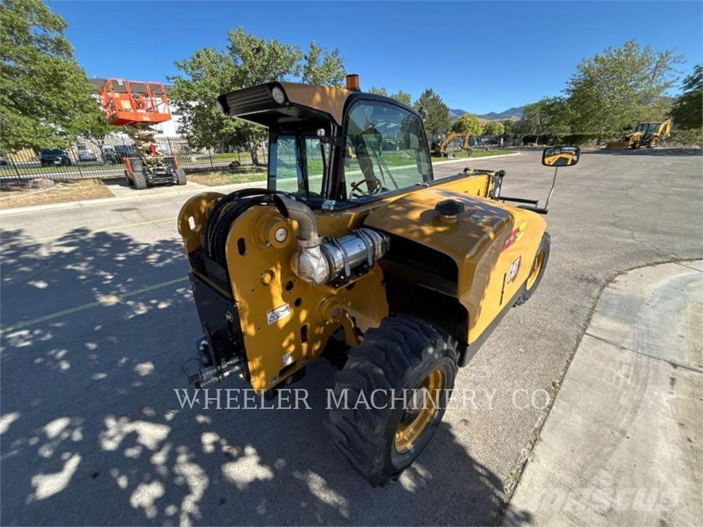 CAT TH255C CB Telescopic Handlers