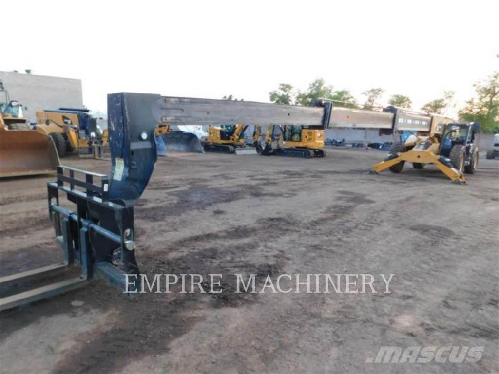CAT TL1055D Telescopic Handlers
