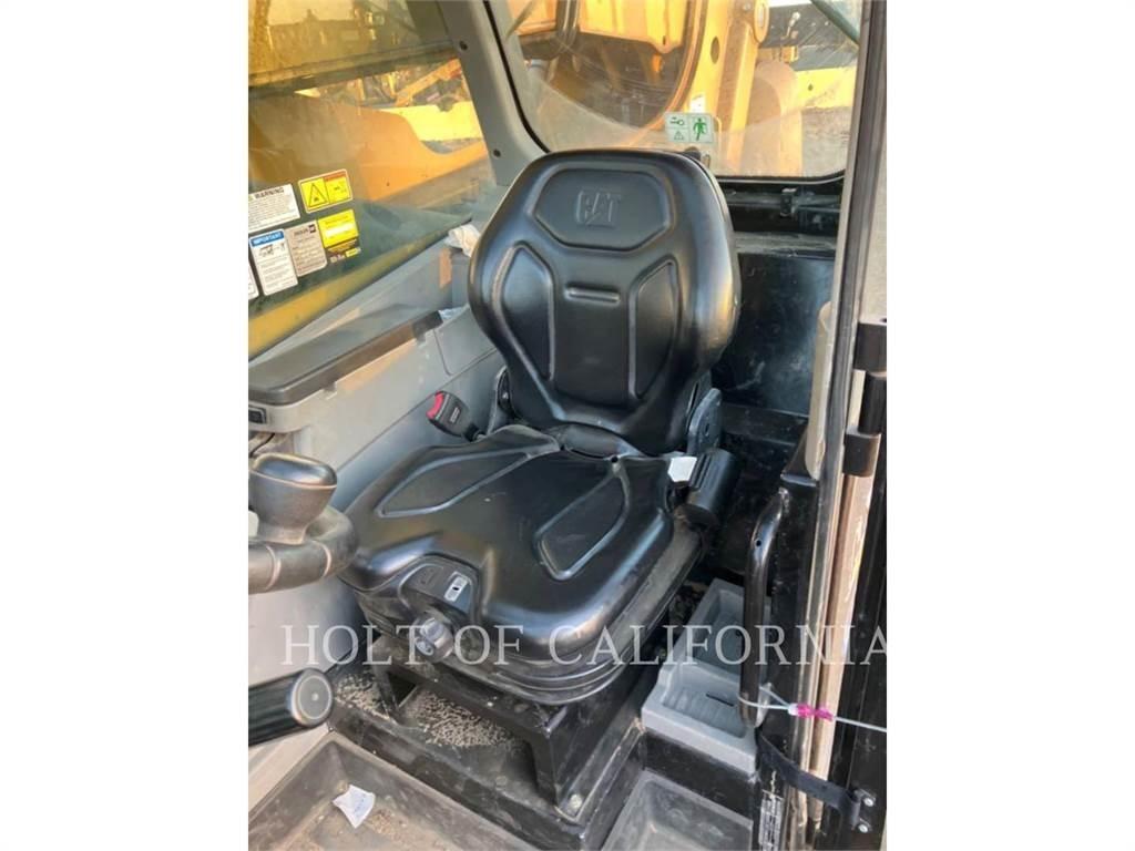 CAT TL1255D Telescopic Handlers