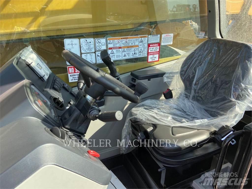 CAT TL1255D CB Telescopic Handlers