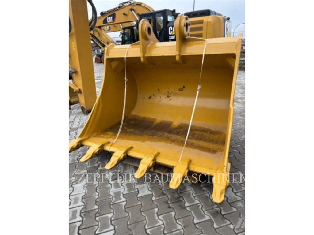 CAT TL2000 Buckets