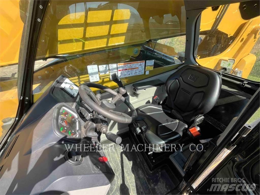 CAT TL943 CB Telescopic Handlers