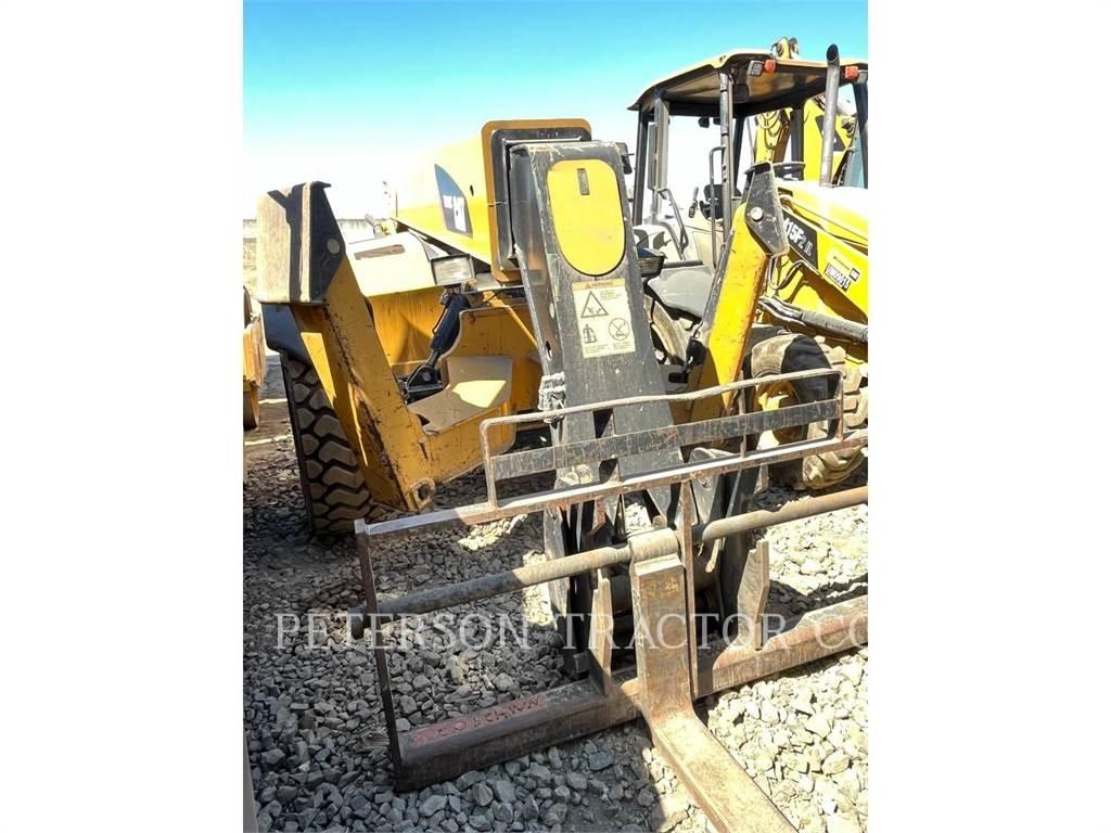 CAT TL943CHRC Telescopic Handlers