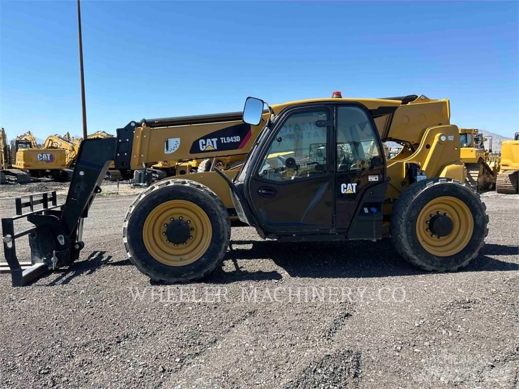 CAT TL943D CB Telescopic Handlers