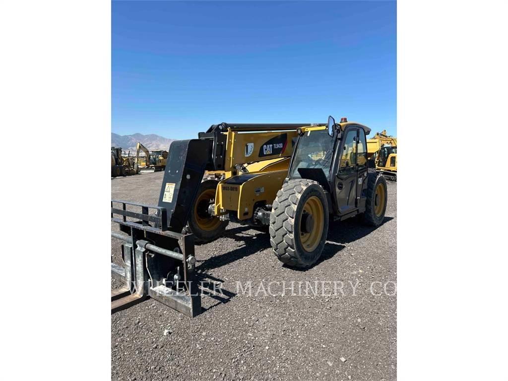 CAT TL943D CB Telescopic Handlers