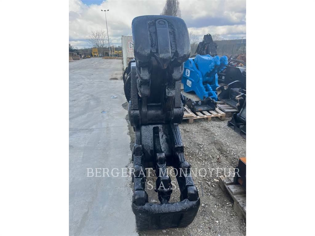 CAT VHC40/P325 Crushers