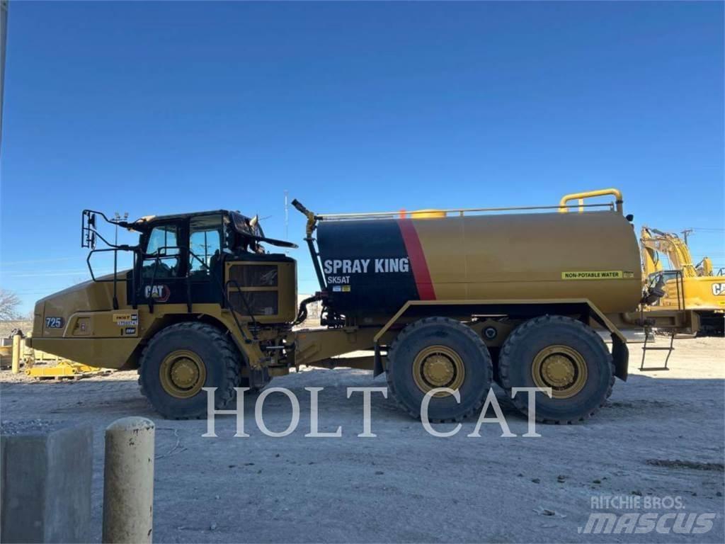 CAT W00 725 Tank Trucks