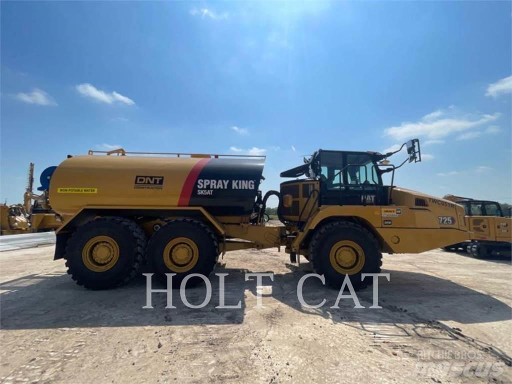 CAT W00 725 Tank Trucks