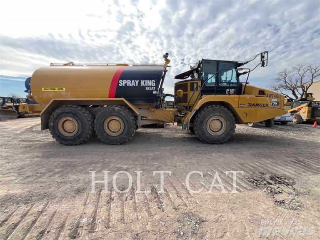 CAT W00 725 Tank Trucks
