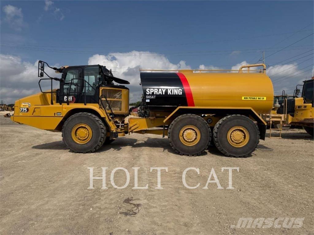 CAT W00 725 Tank Trucks
