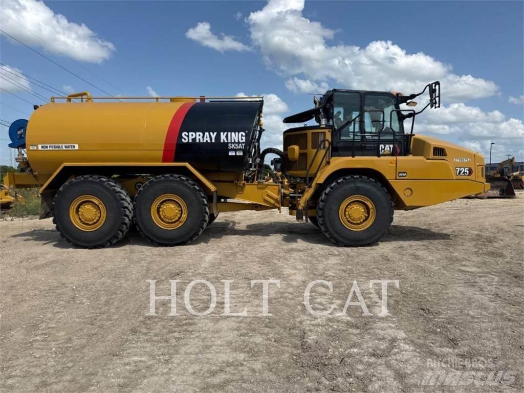 CAT W00 725 Tank Trucks