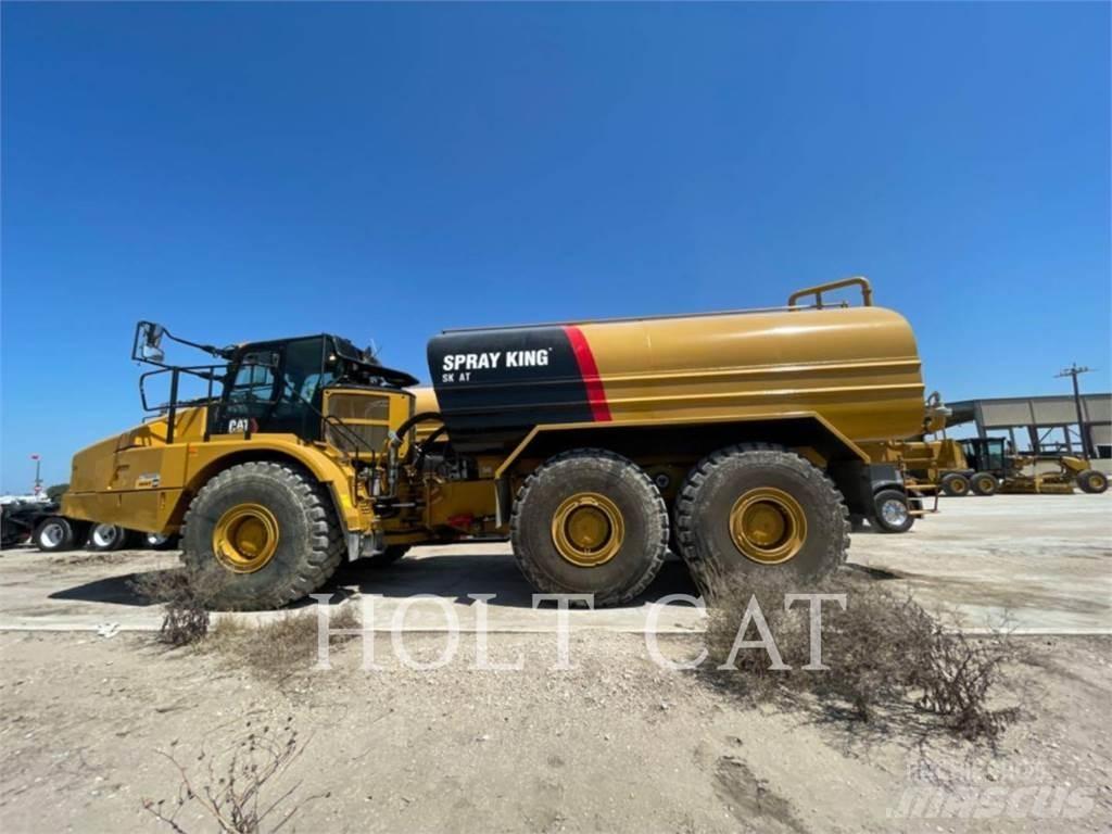 CAT W00 740 Tank Trucks