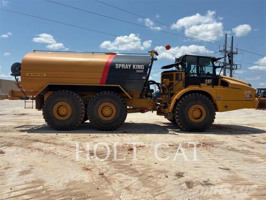 CAT W00 740 Tank Trucks