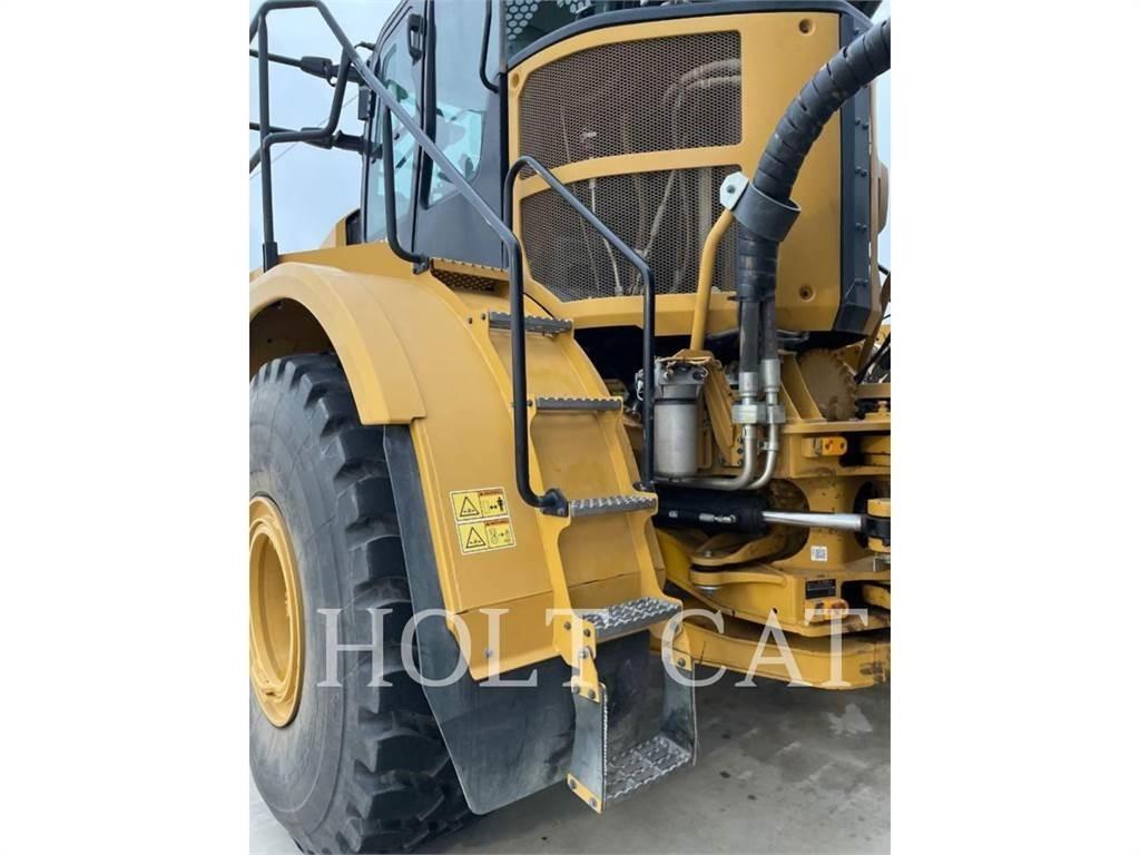 CAT W00 740GC Tank Trucks