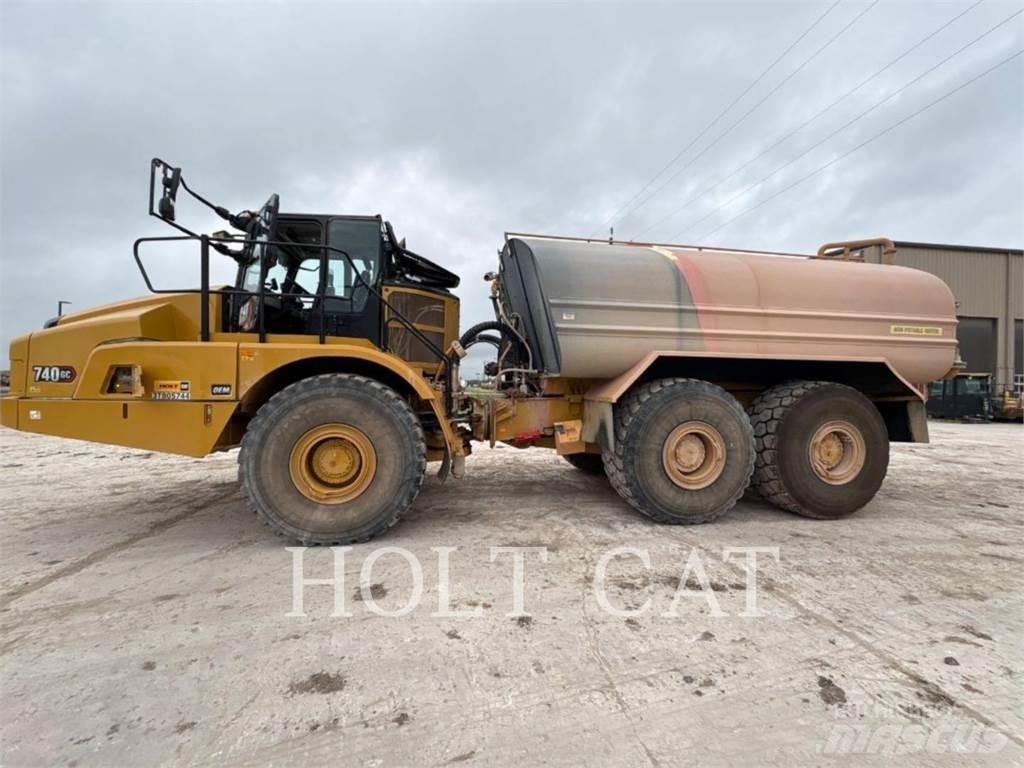 CAT W00 740GC Tank Trucks