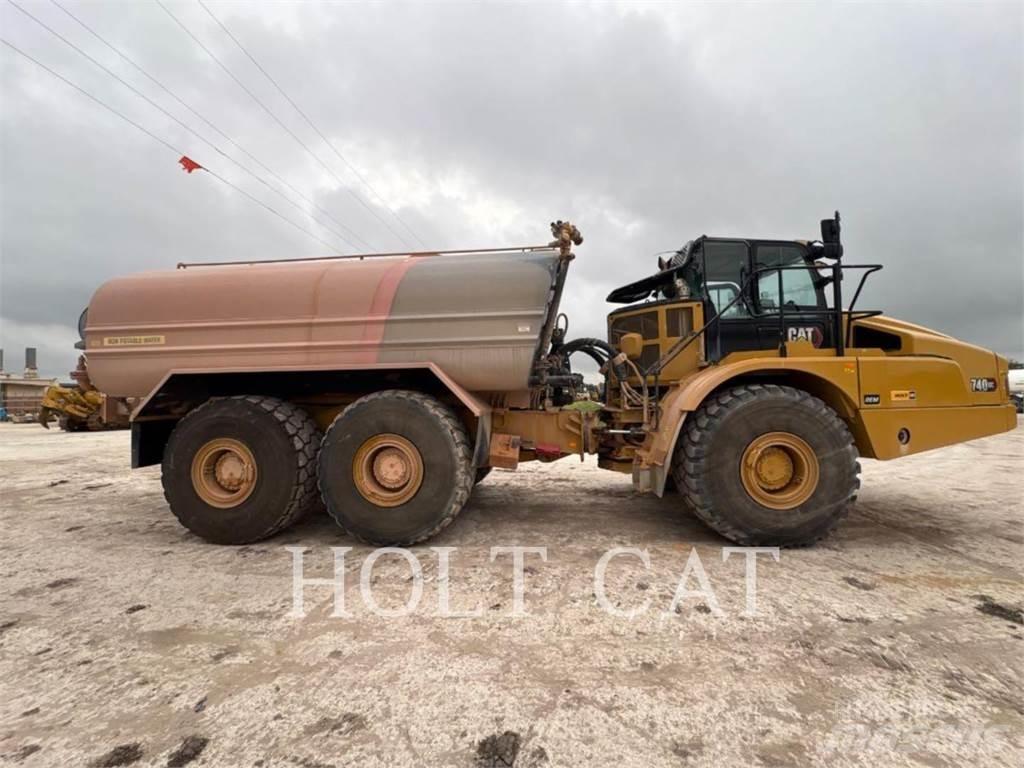 CAT W00 740GC Tank Trucks