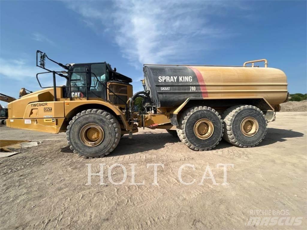 CAT W00 740GC Tank Trucks