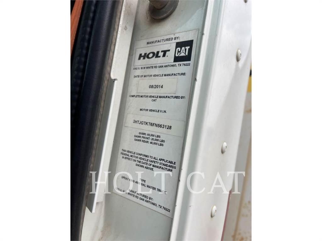CAT WATER 4000 Tank Trucks