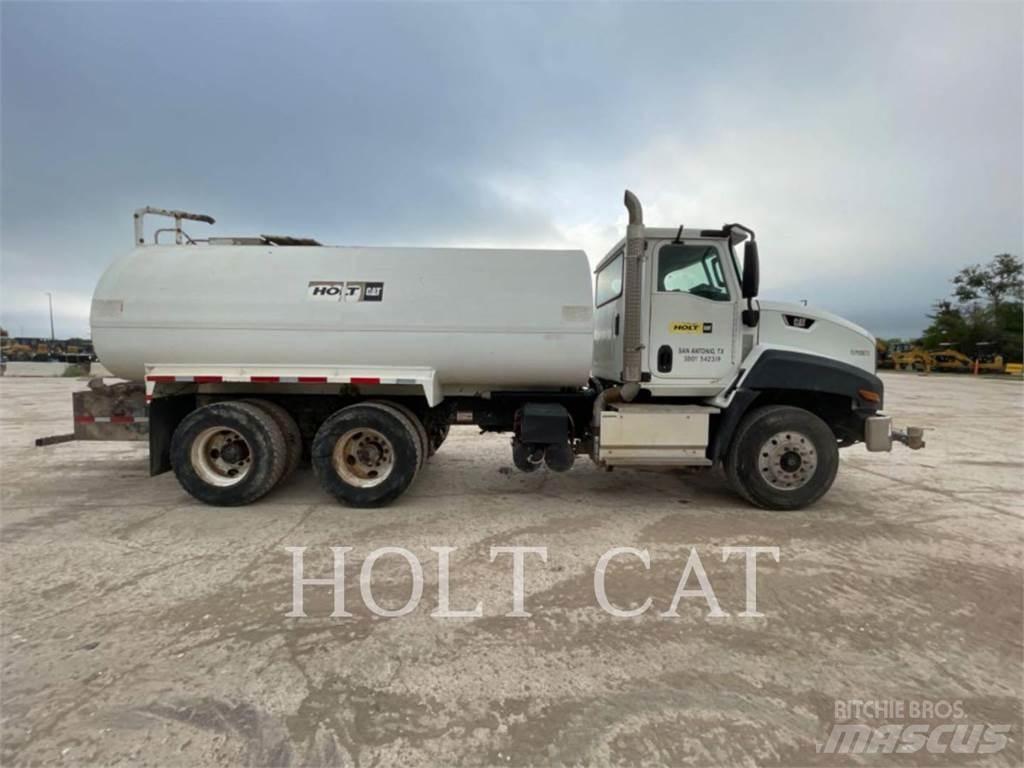 CAT WATER 4000 Tank Trucks