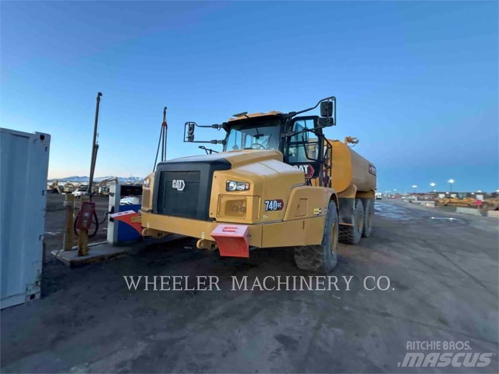 CAT WT 740 GC Tank Trucks