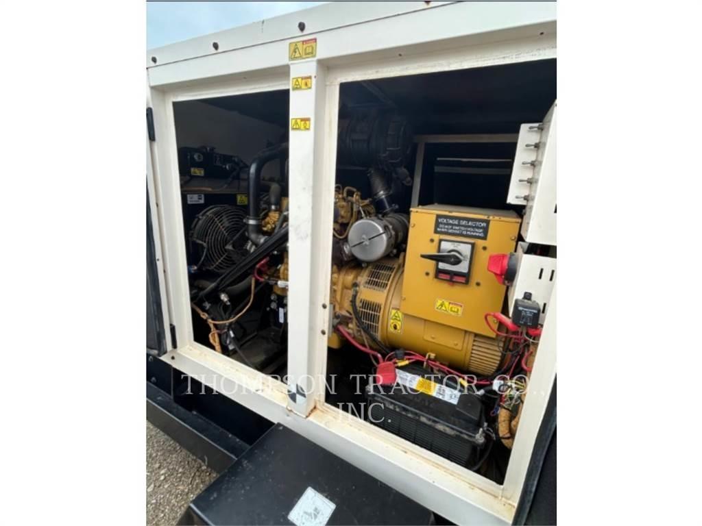CAT XQ 35 Other Generators