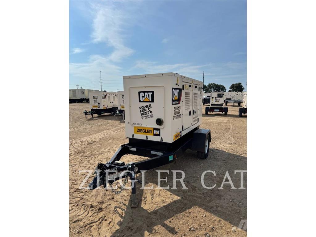 CAT XQ 35 Other Generators