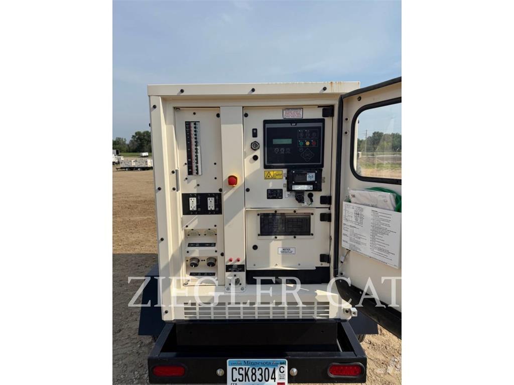 CAT XQ35T4 Other Generators