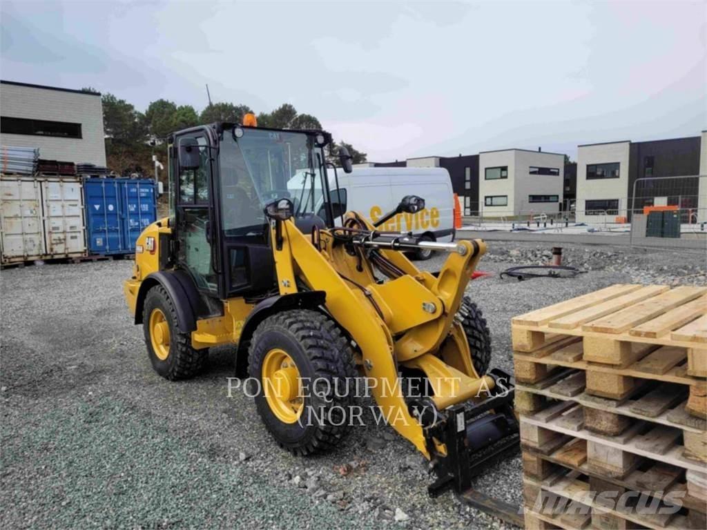 Caterpillar 906M Wheel Loaders
