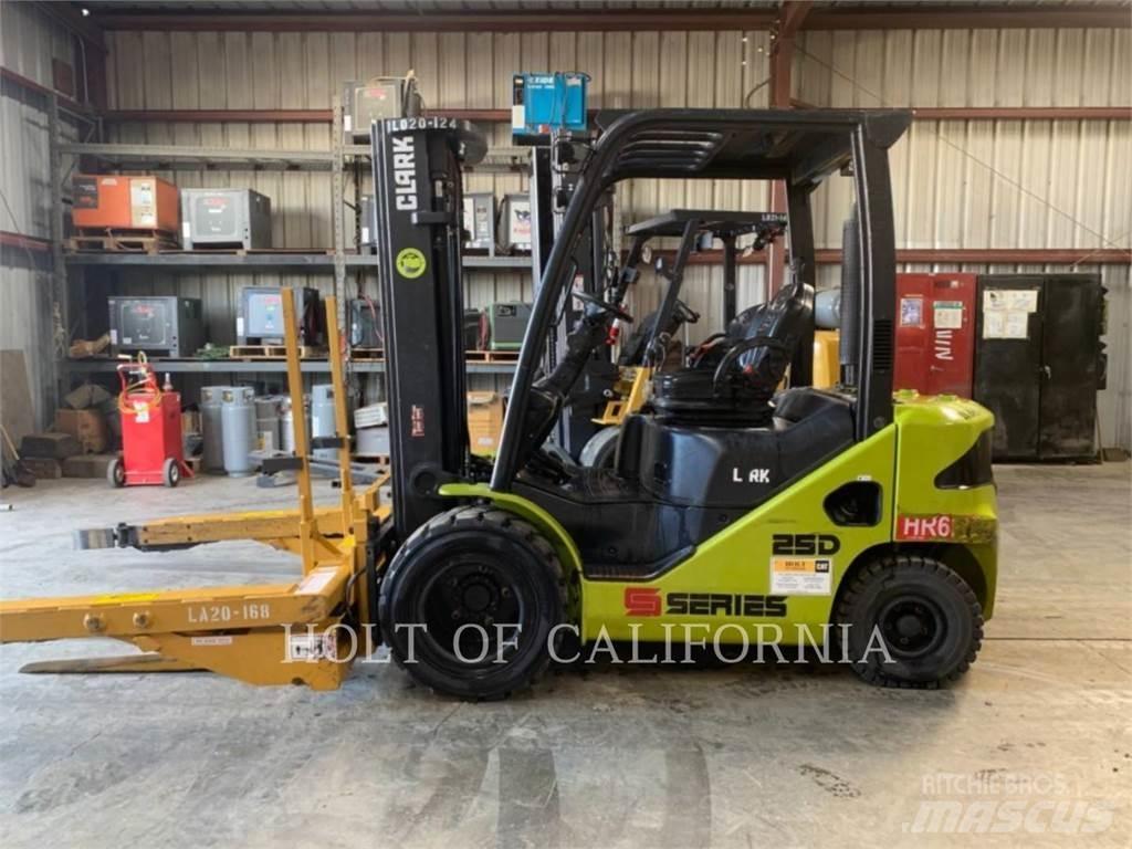 Clark S25D Diesel Forklifts