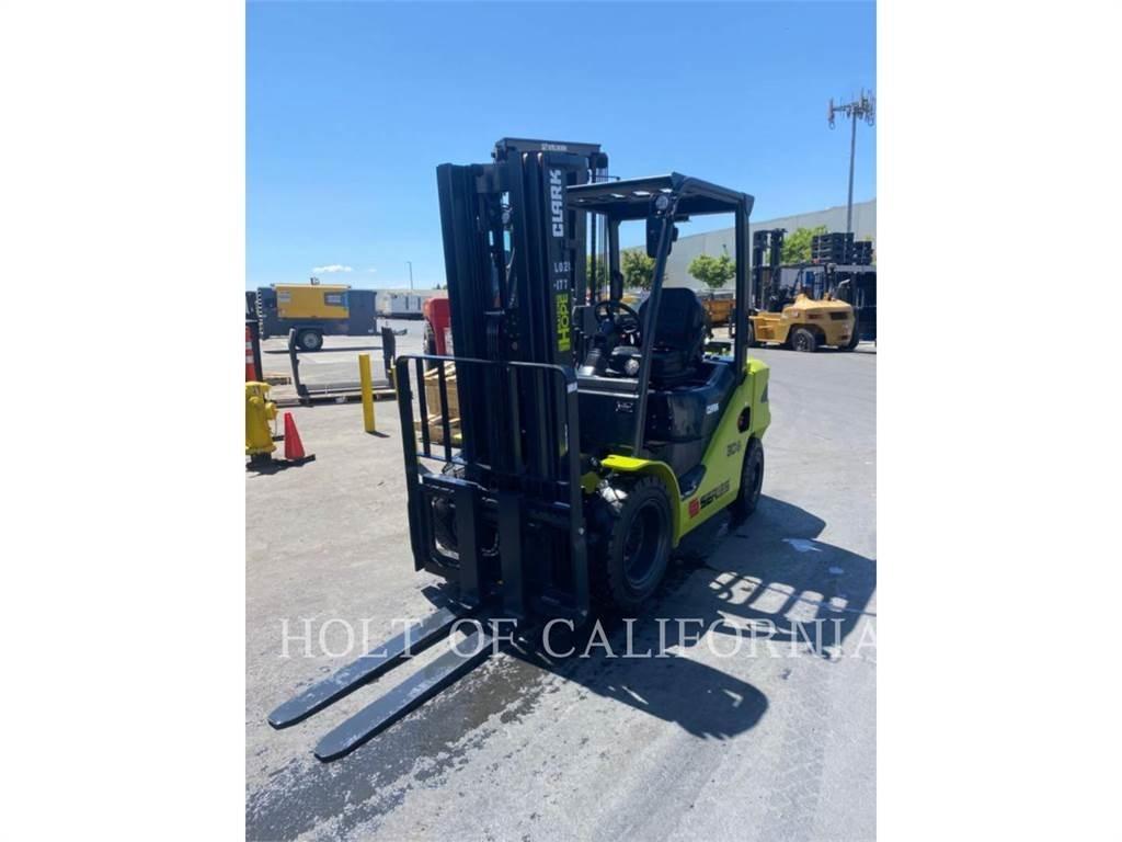 Clark S30 Misc Forklifts