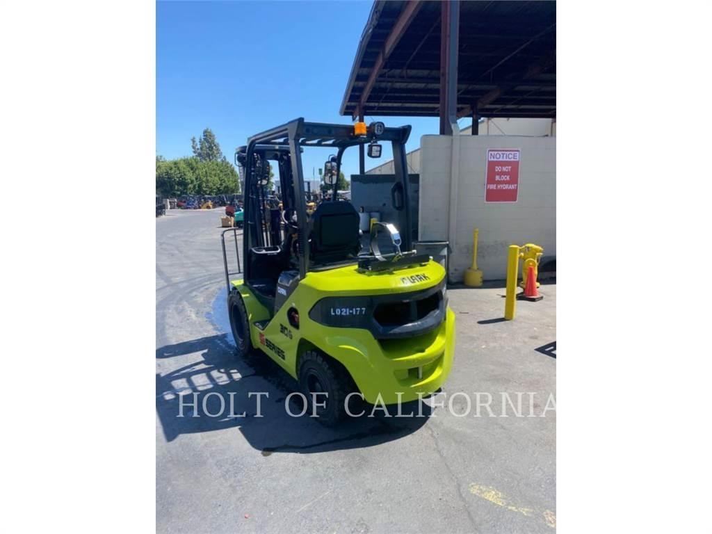 Clark S30 Misc Forklifts