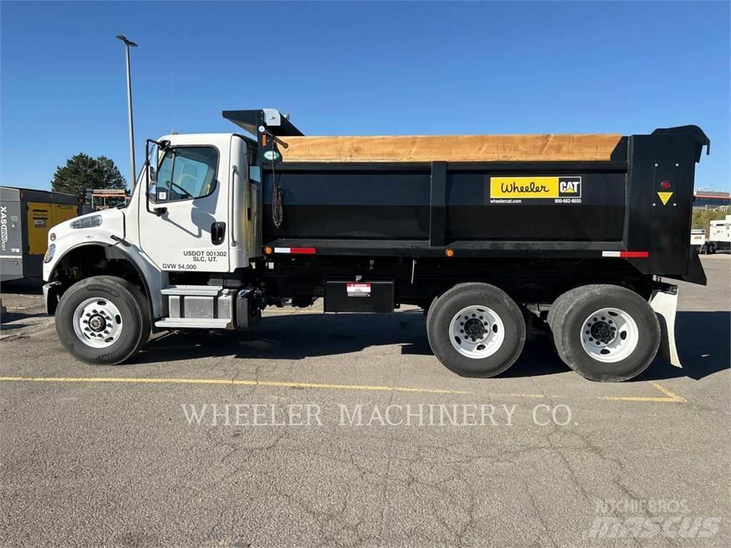 Freightliner DUMP 10 YD Dump Trucks