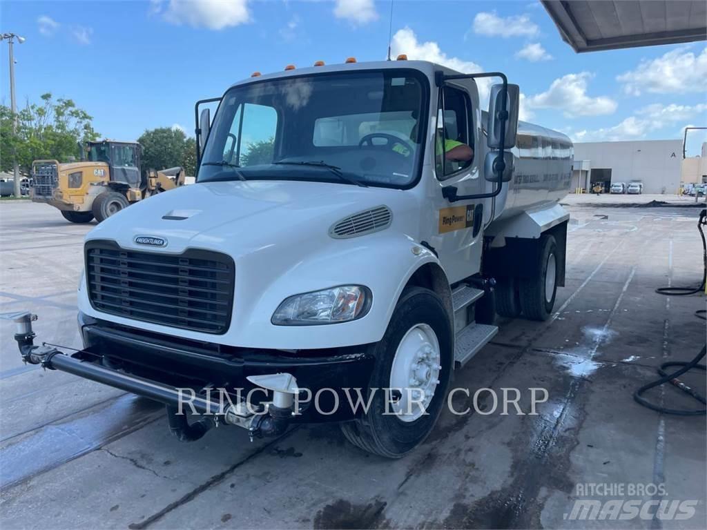 Freightliner WT2500 Tank Trucks