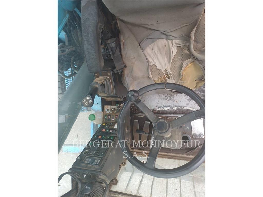Fuchs MHL320 Wheeled Excavators