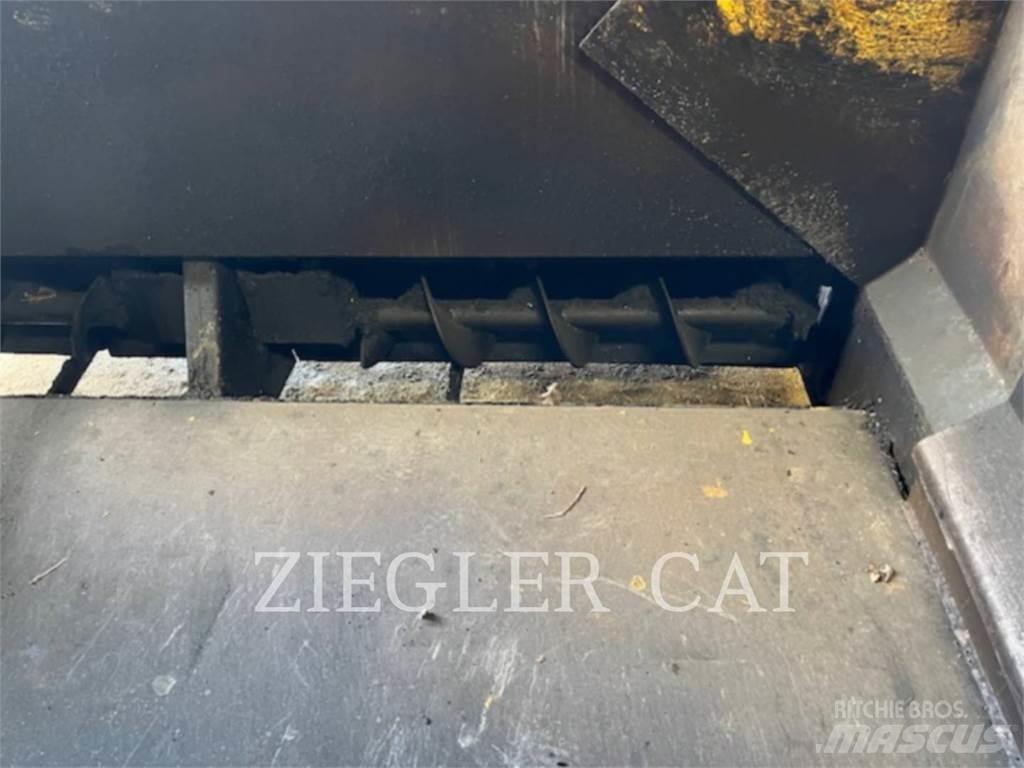 Gehl 1448 PLUS Asphalt pavers