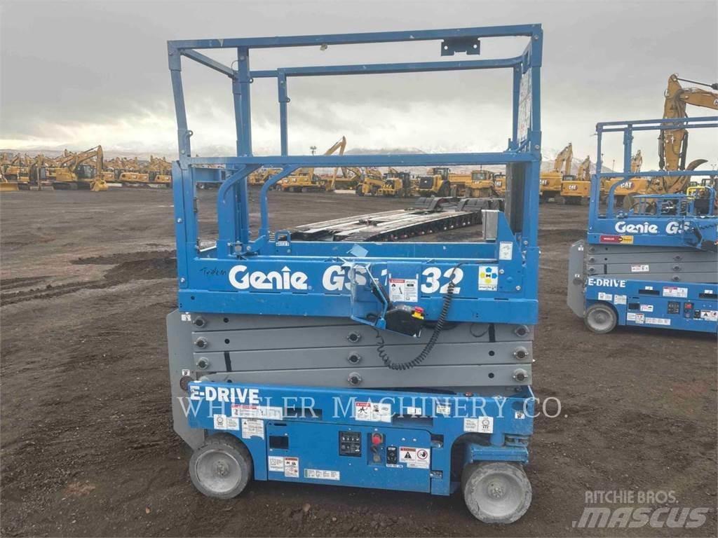 Genie GS1932 Scissor Lifts