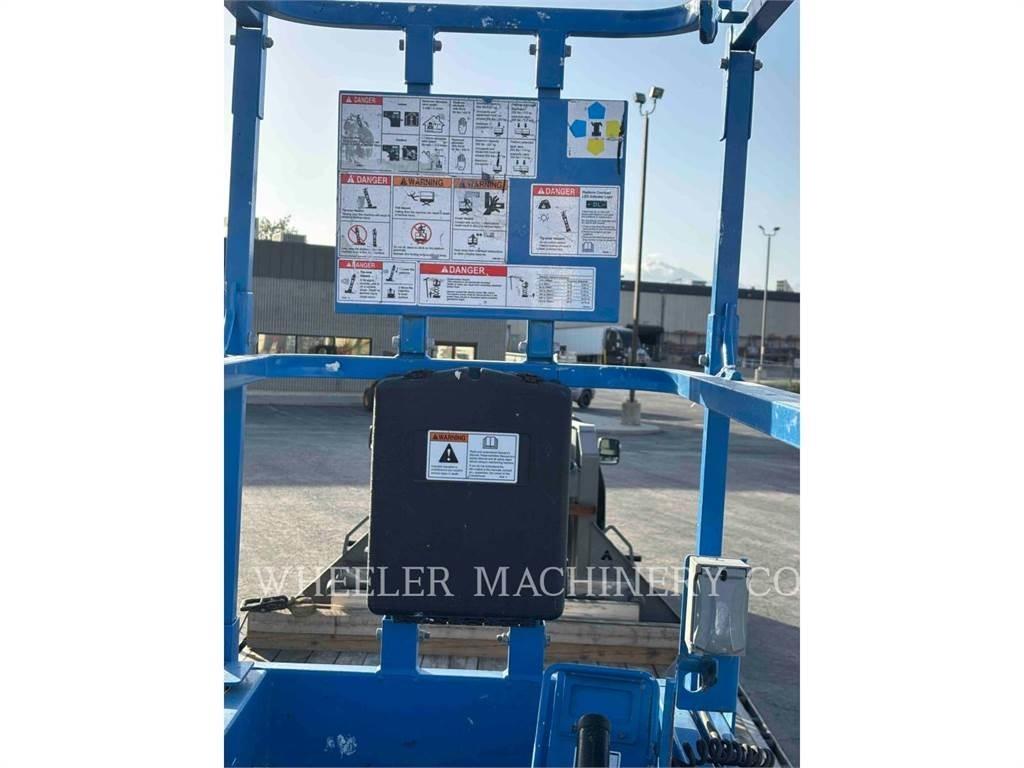 Genie GS1932 Scissor Lifts