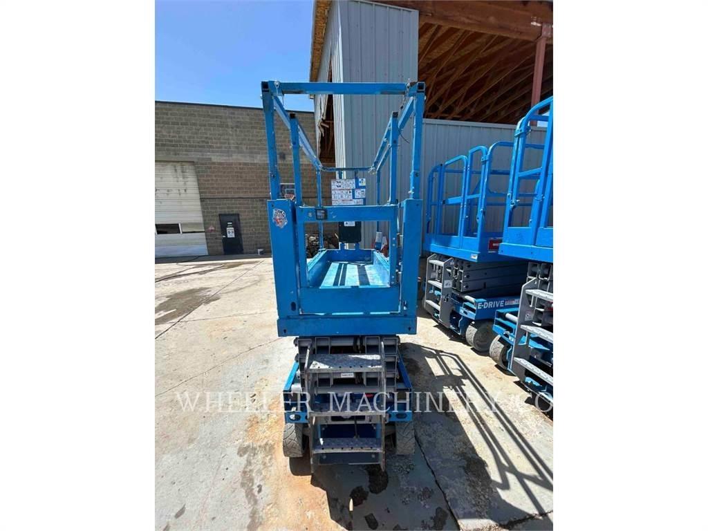 Genie GS1932 Scissor Lifts