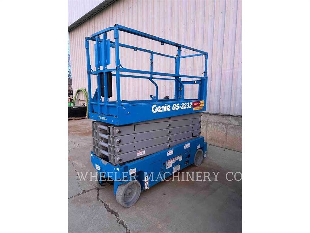 Genie GS3232 Scissor Lifts