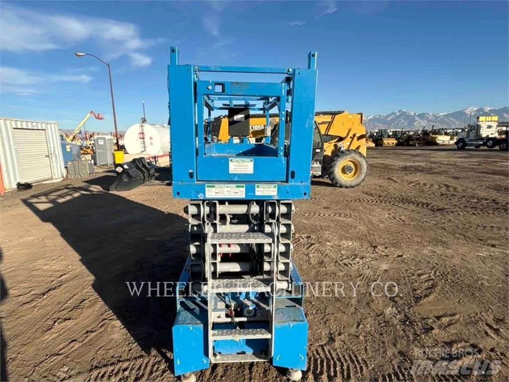 Genie GS3232 Scissor Lifts